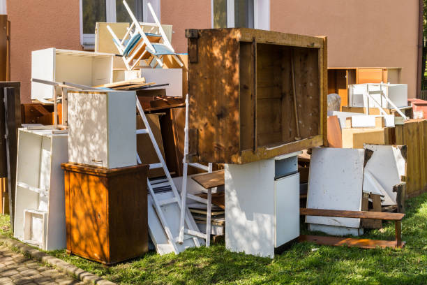 Best Retail Junk Removal  in West Islip, NY